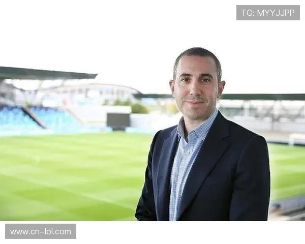 曼联CEO贝拉达恢复圣诞派对，旨在提升员工士气